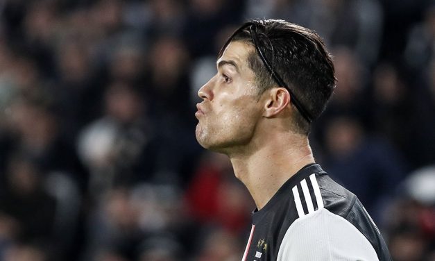 Gaya Bermain Ronaldo Yang Ikonik Di Dunia Sepak Bola