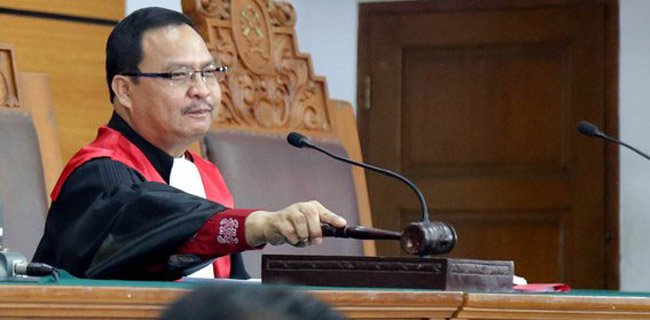 Peran Hakim Dalam Menegakkan Keadilan Di Indonesia