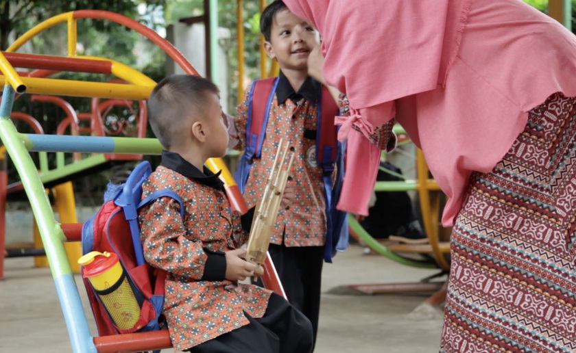Cara Mengajarkan Kejujuran Kepada Anak Sejak Usia Dini