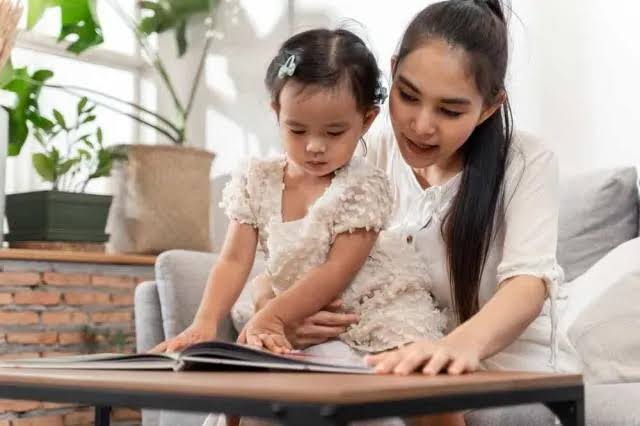 Mengajari Anak Membaca: Langkah Kecil Generasi Gemar Belajar