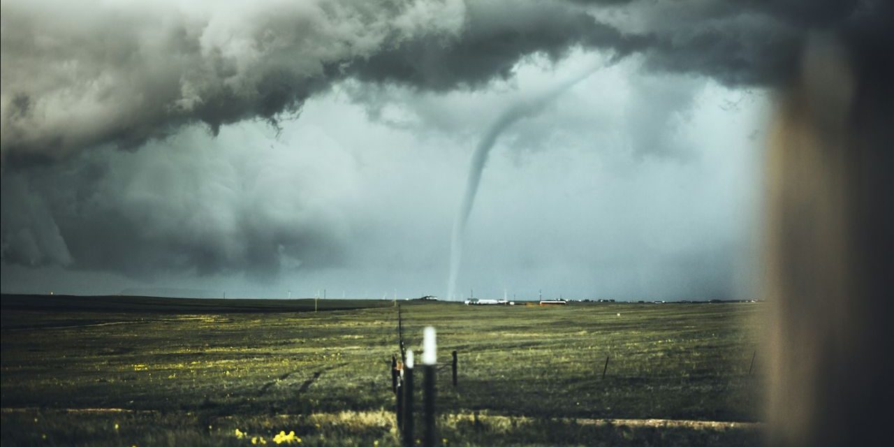 Tornado Dan Angin Puting Beliung, Mana Yang Lebih Berbahaya?