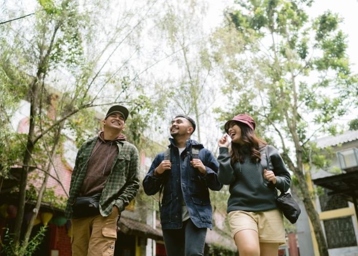 Wisata Berkelanjutan: Menikmati Sambil Menghormati Budaya